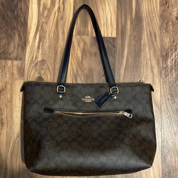 Coach Handbags - Authentic Coach tote bag